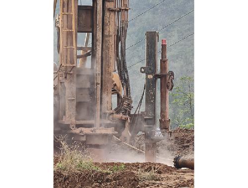 山區打深水井（5）